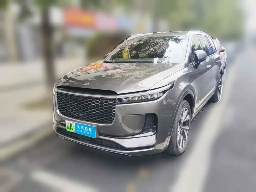Li Auto Li ONE Extended Range 6-Seater