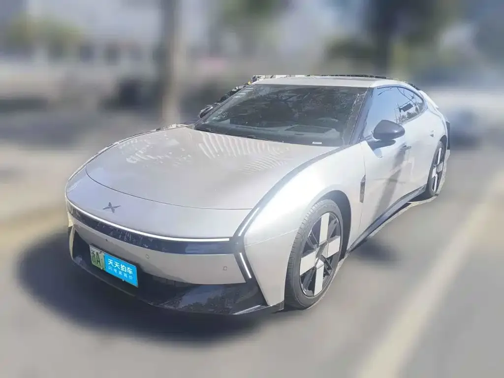 XPeng P7 702km Long Range Edition