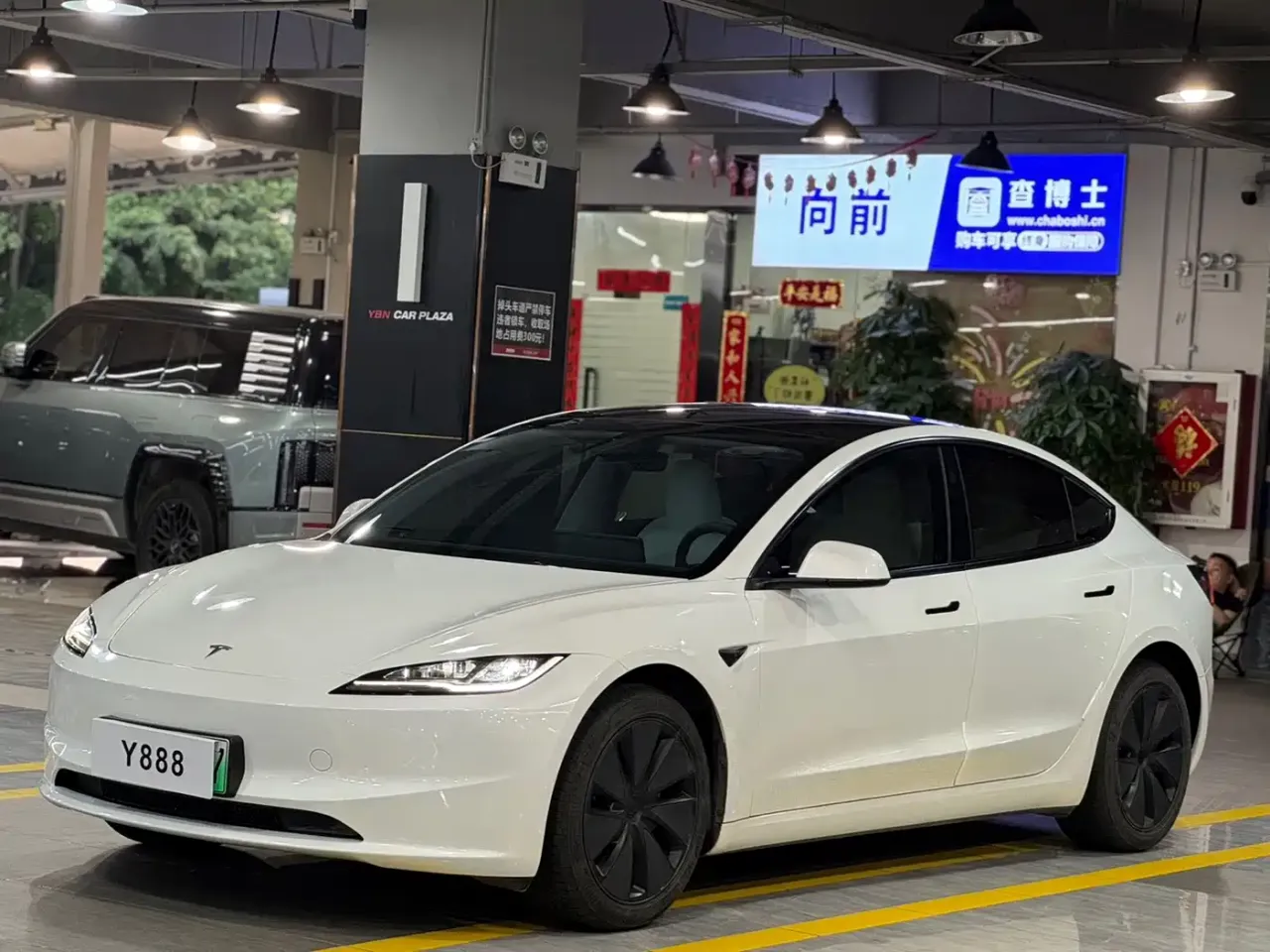 Tesla Model 3 Model Year Facelift