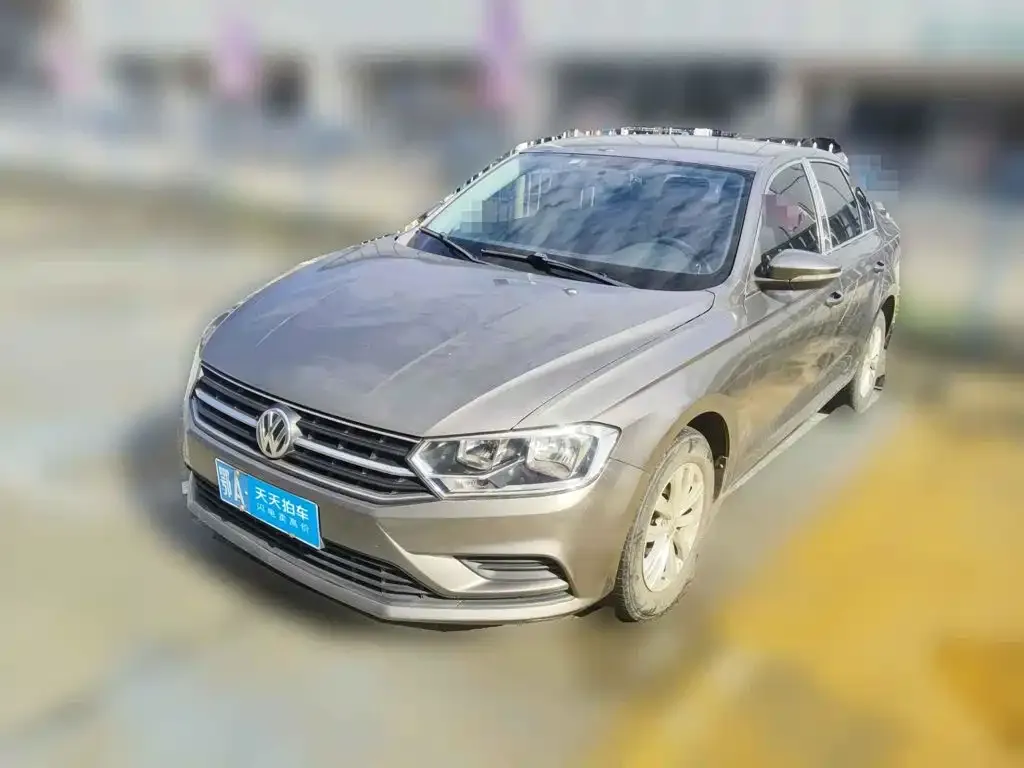 Volkswagen Bora Model 1.6L Manual Fashion