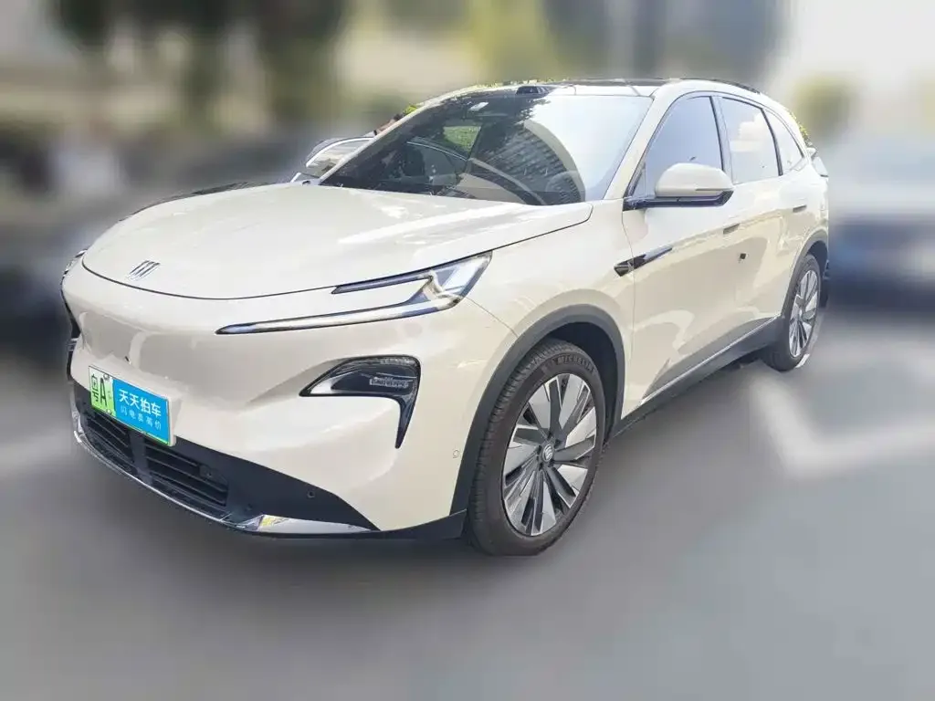 Buick Zhijing E7 Model 1.5T Base Version