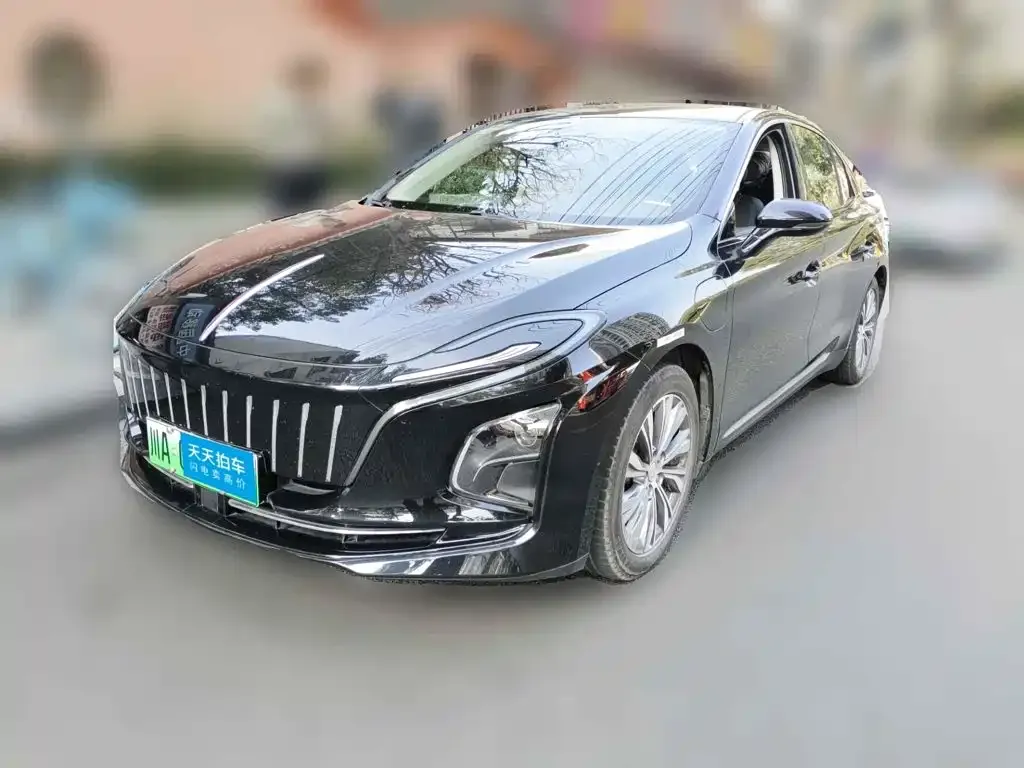 Hongqi E-QM5 560km PLUS