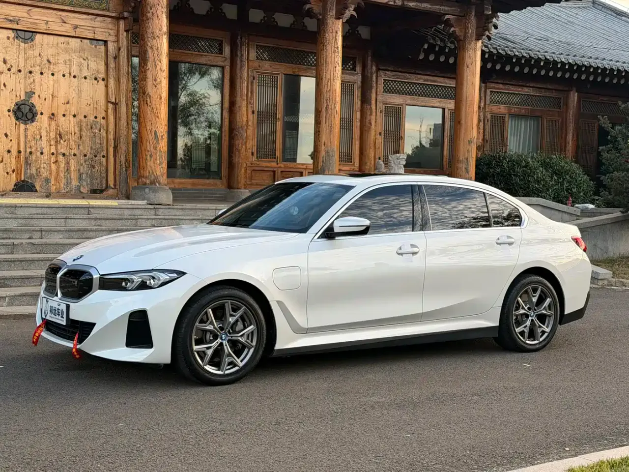 BMW i3 eDrive 35 L